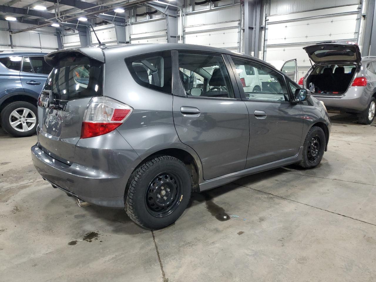 2011 HONDA FIT SPORT - Image 3