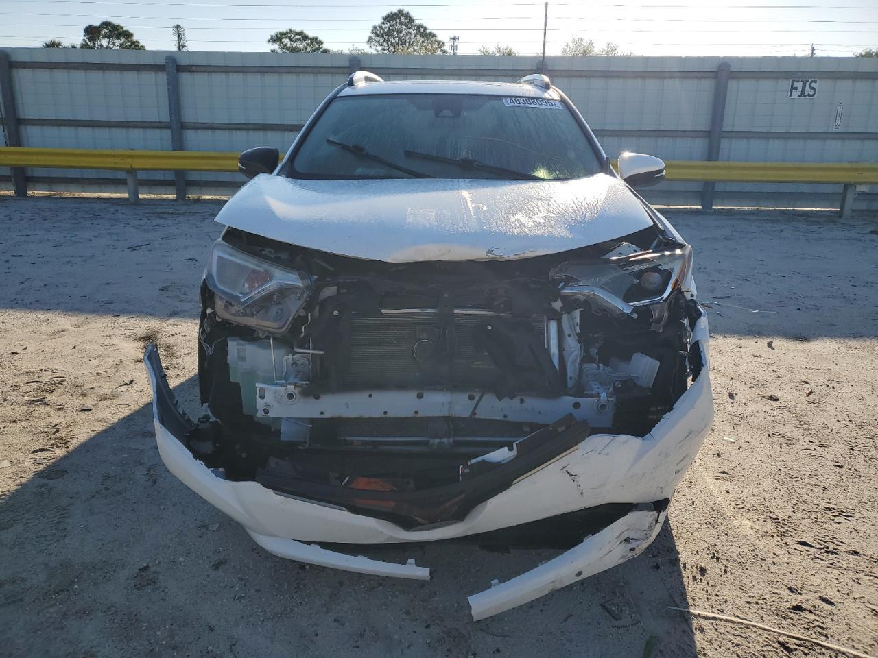 2018 TOYOTA RAV4 ADVEN - Фото 5