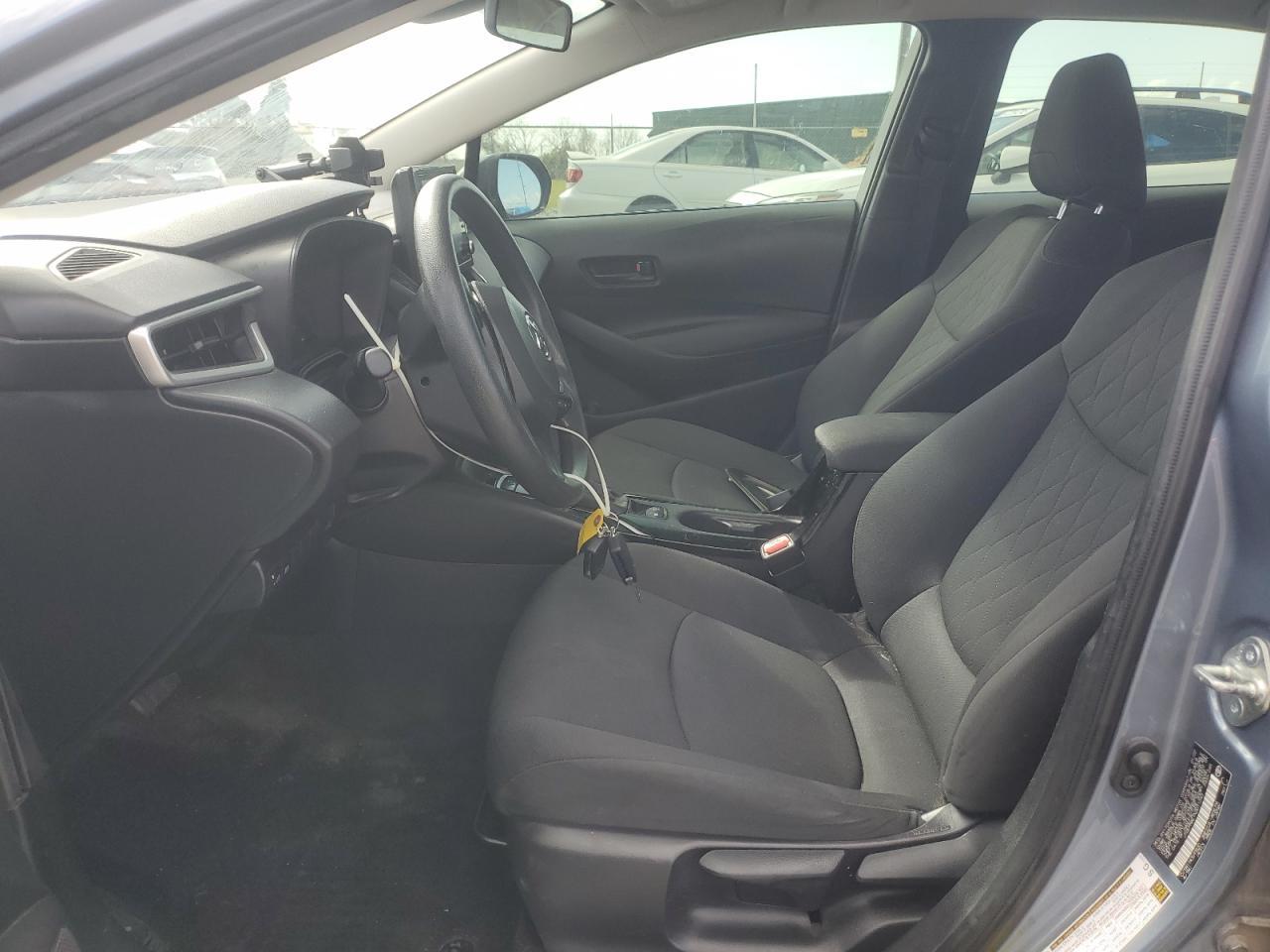2022 TOYOTA COROLLA LE - Фото 7