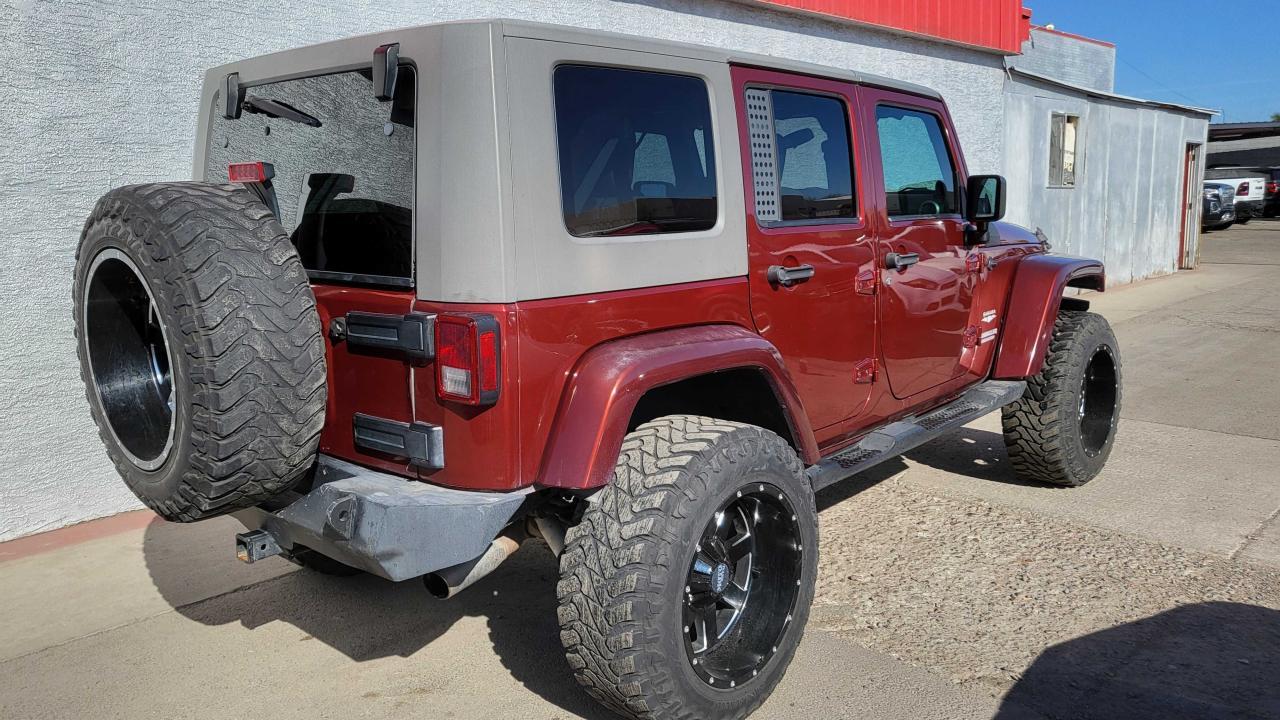 2010 JEEP WRANGLER U - Image 4