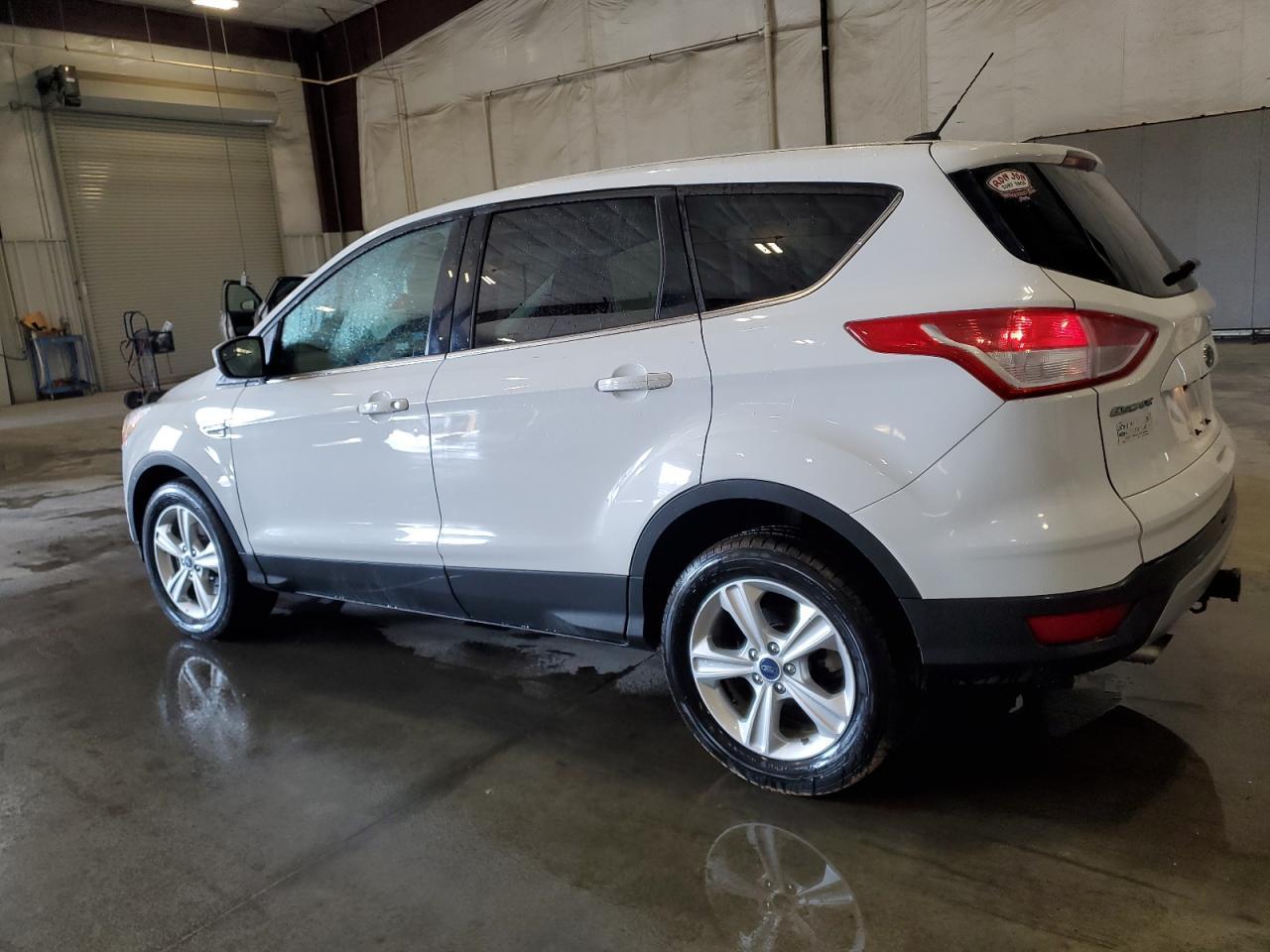 2015 FORD ESCAPE SE - Image 2