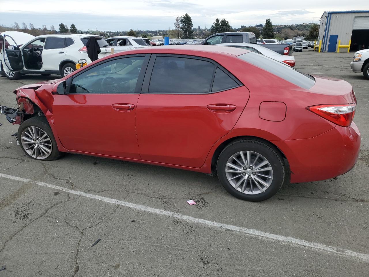 2015 TOYOTA COROLLA L - Фото 2