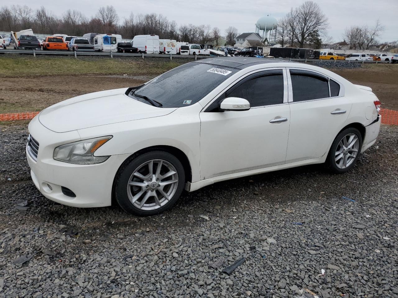 2011 NISSAN MAXIMA S