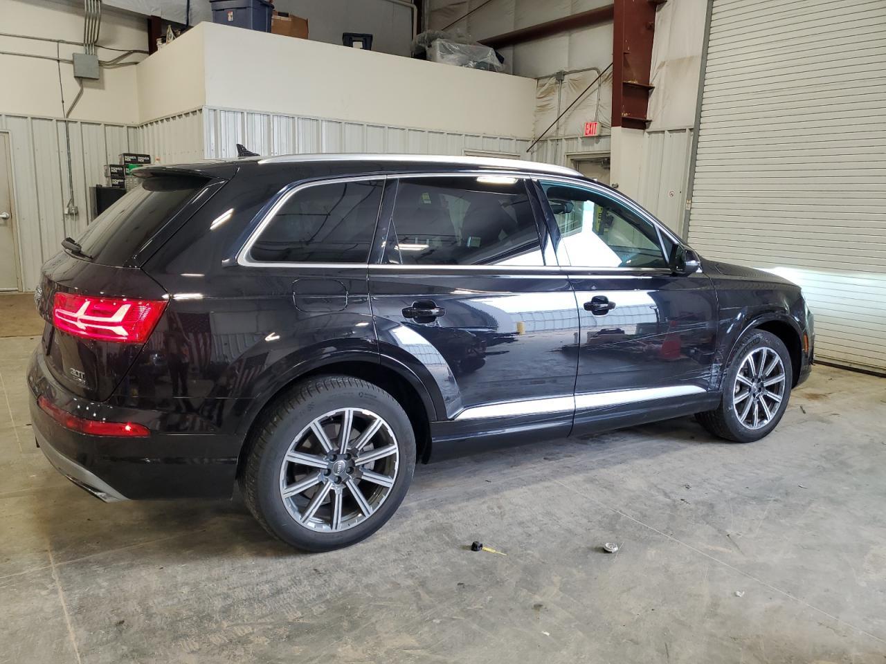 2017 AUDI Q7 PRESTIG - Image 3