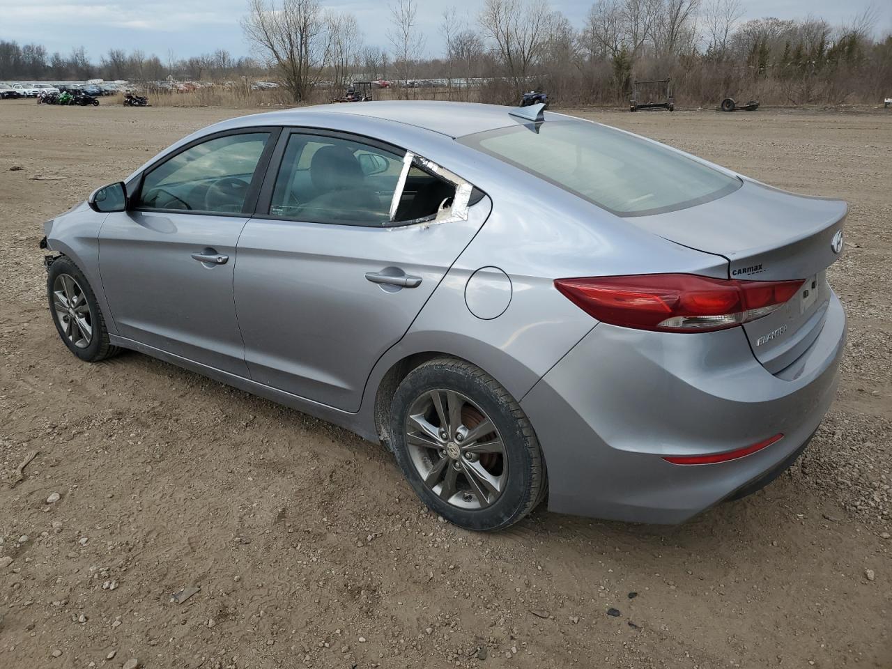 2017 HYUNDAI ELANTRA SE - Image 2