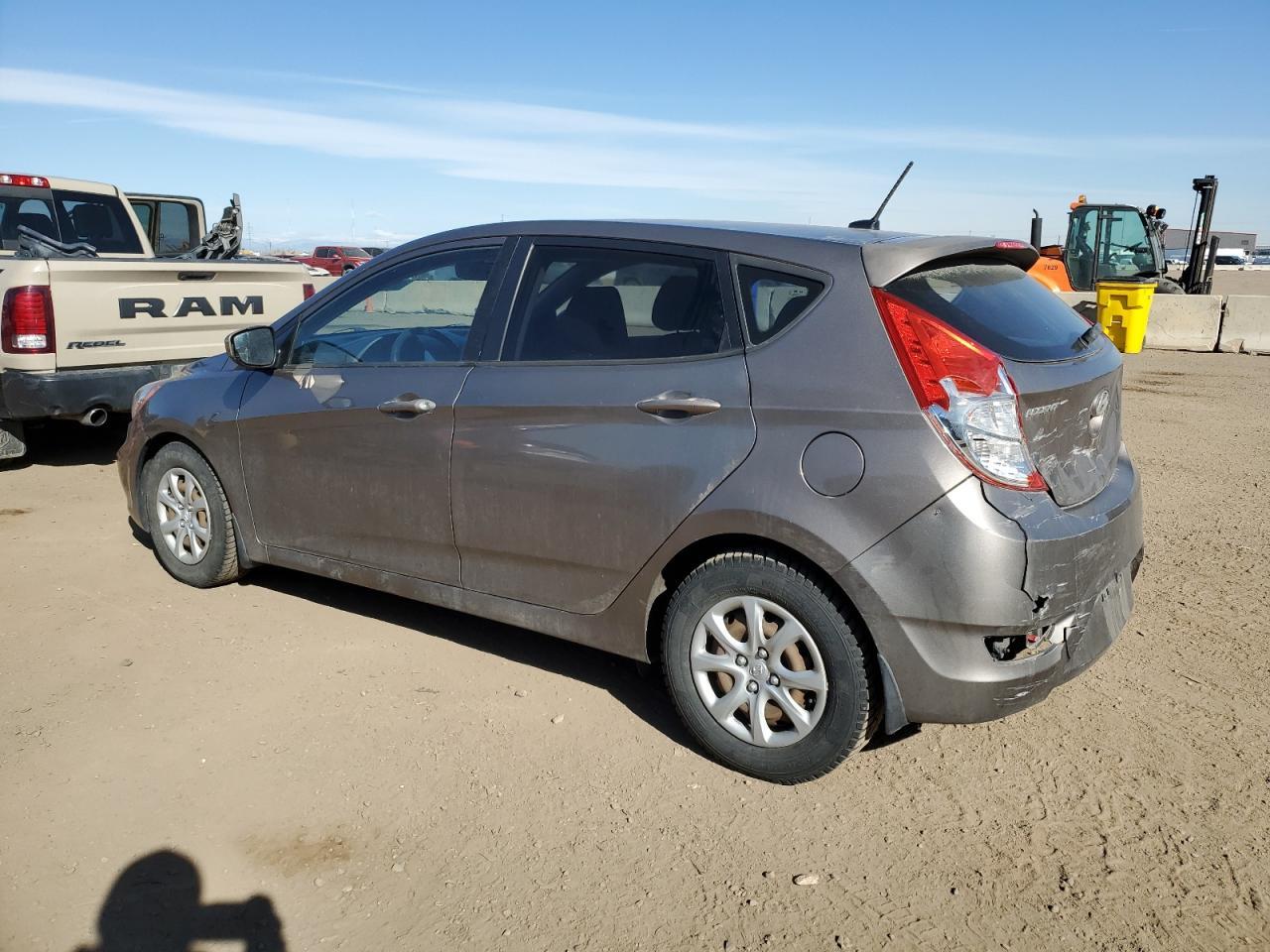 2014 HYUNDAI ACCENT GLS - Image 2