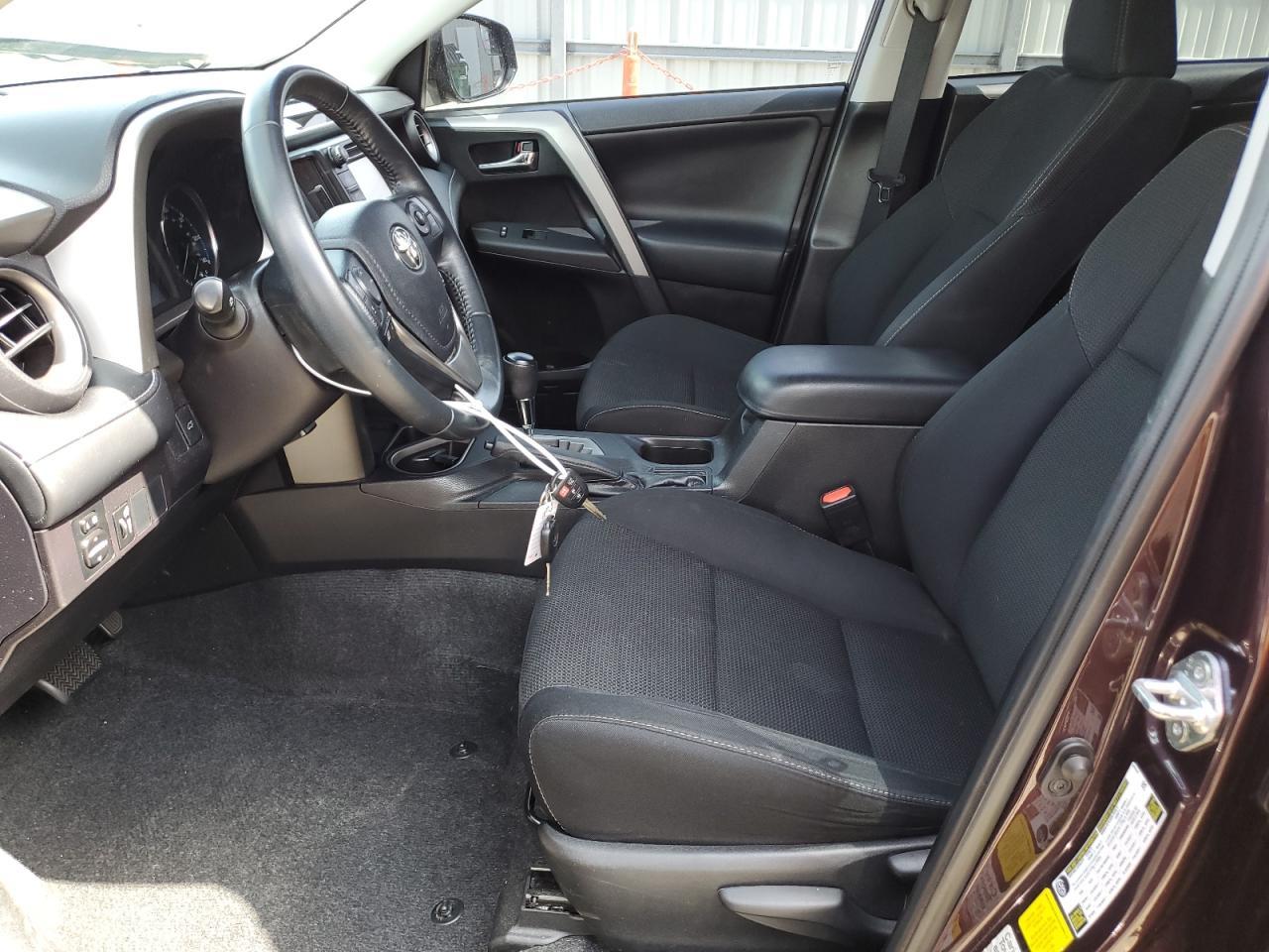 2016 TOYOTA RAV4 XLE - Image 7