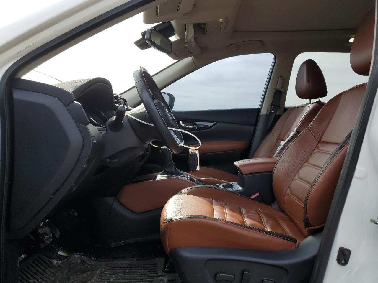 2017 NISSAN ROGUE SV - Фото 7