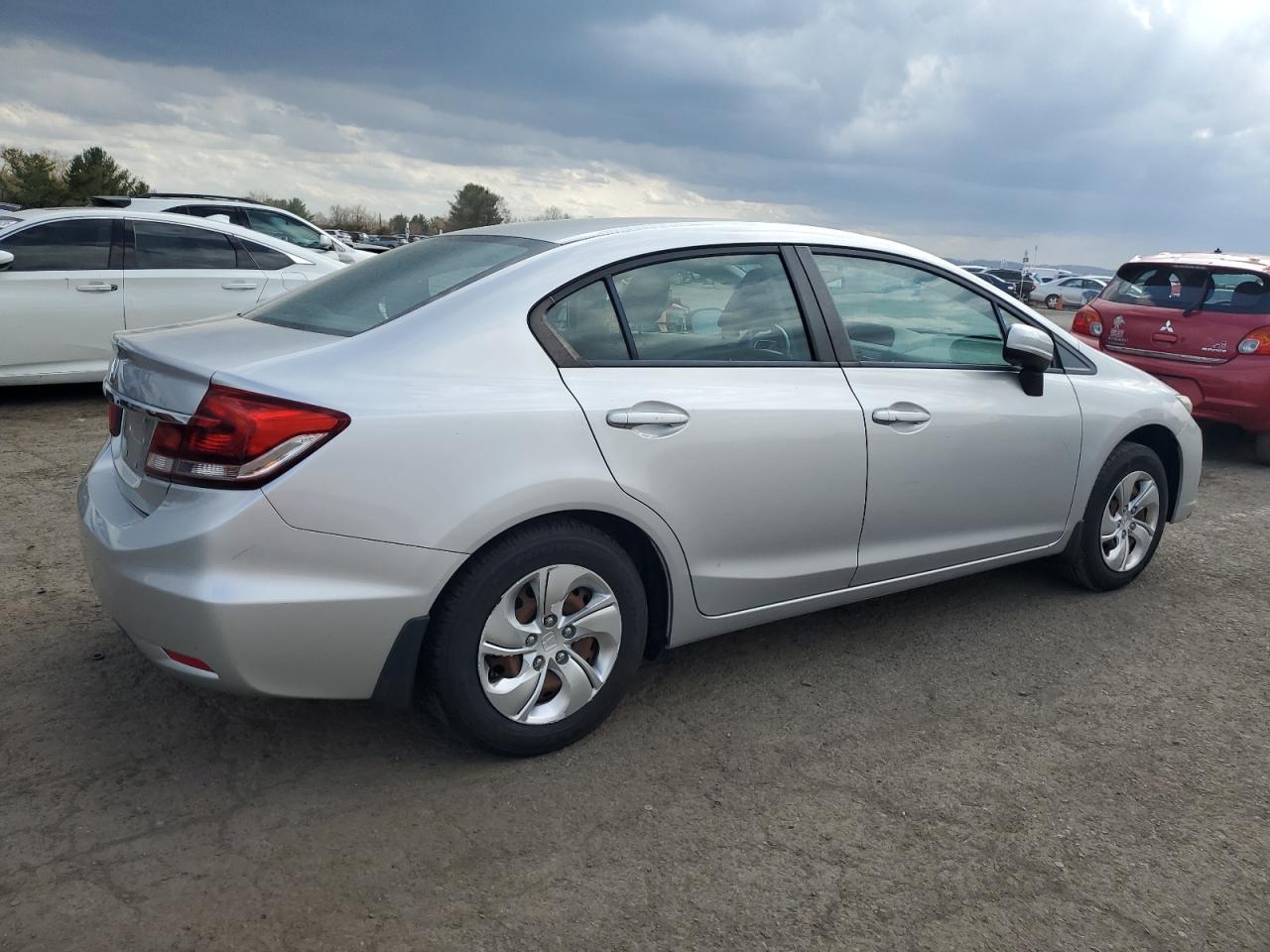 2015 HONDA CIVIC LX - Image 3