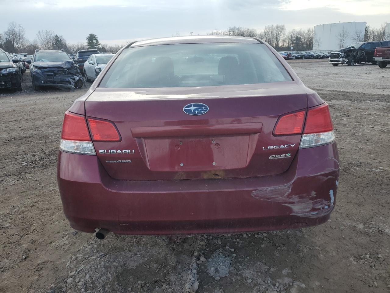 2012 SUBARU LEGACY 2.5 - Image 6