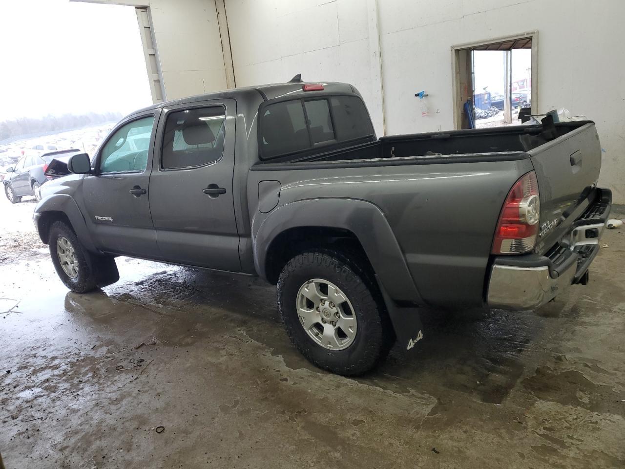 2014 TOYOTA TACOMA DOU - Фото 2