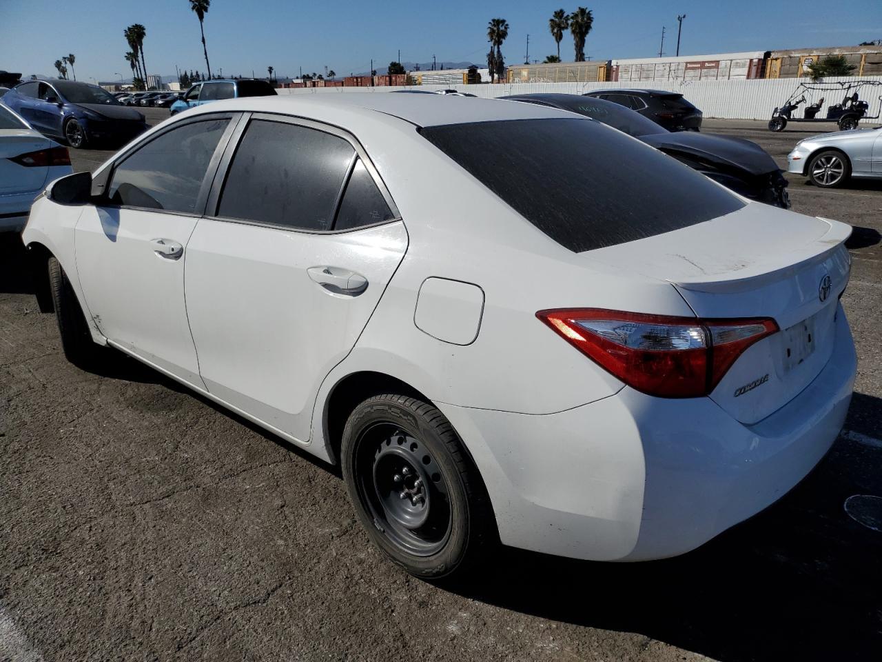 2015 TOYOTA COROLLA L - Фото 2