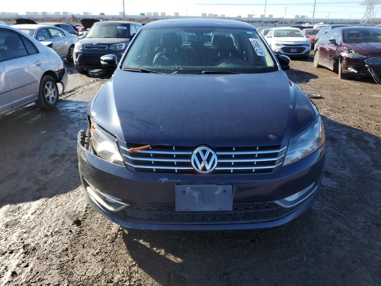 2013 VOLKSWAGEN PASSAT SEL - Фото 5