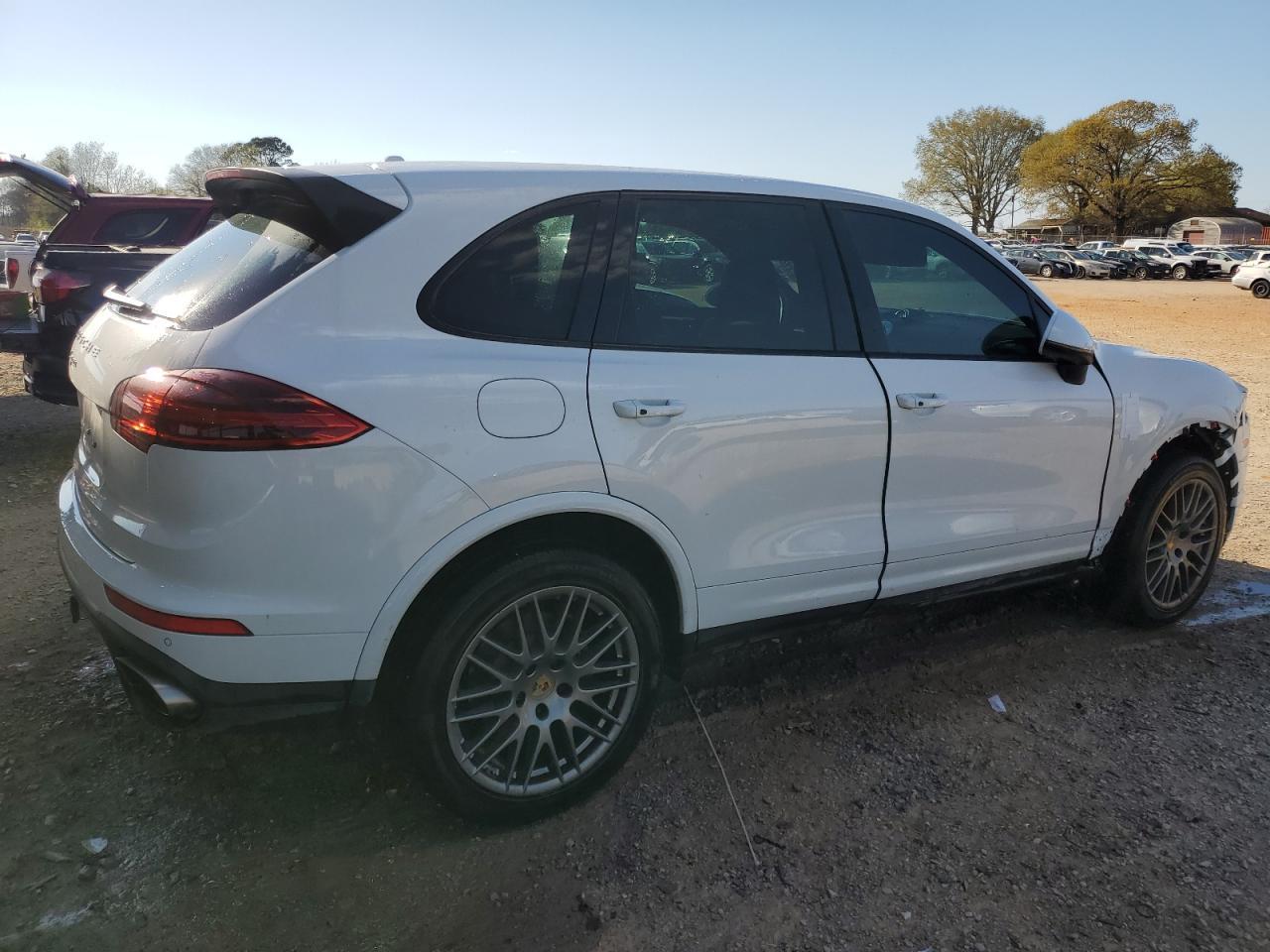 2018 PORSCHE CAYENNE - Image 3