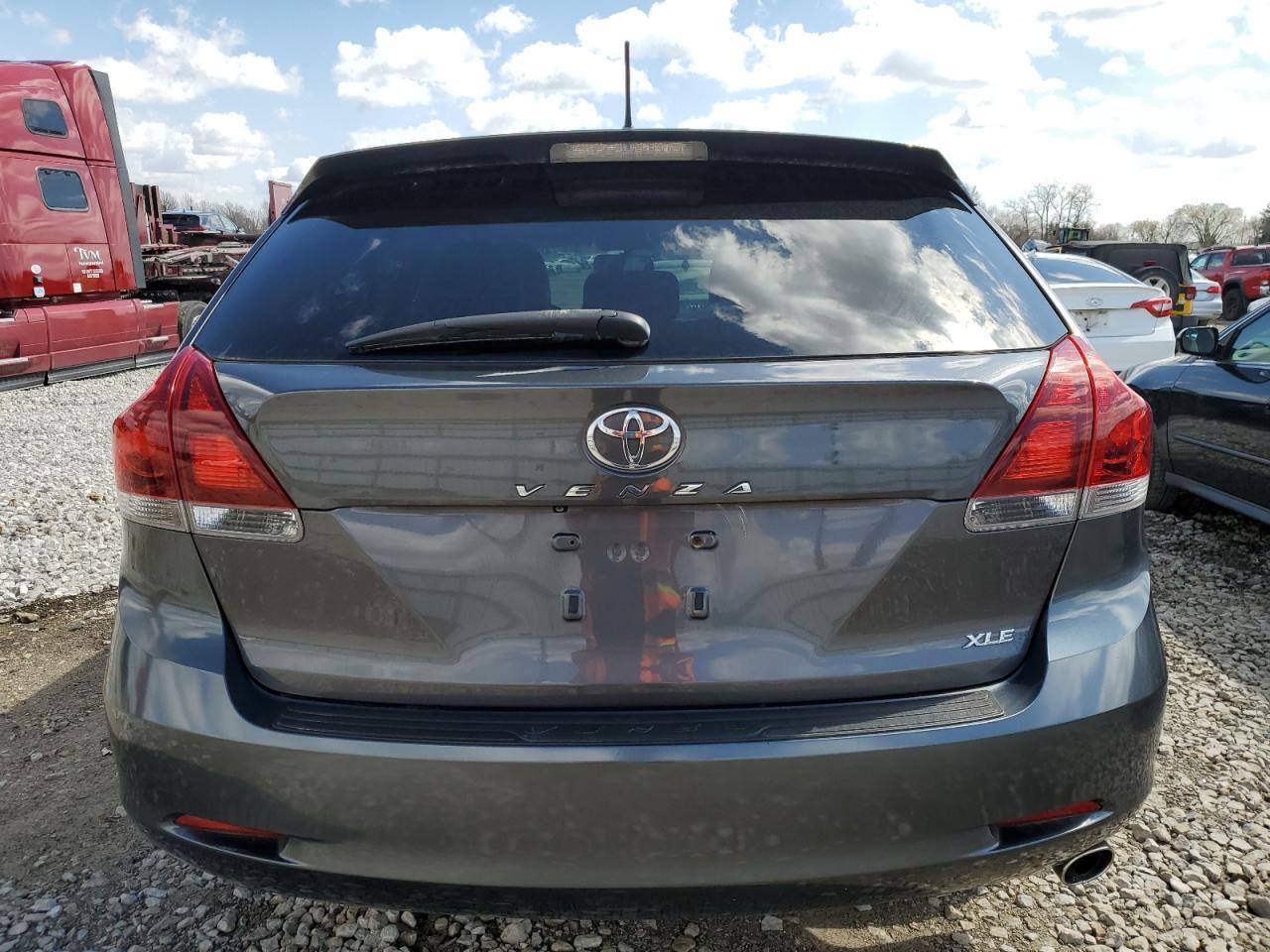 2013 TOYOTA VENZA LE - Image 6