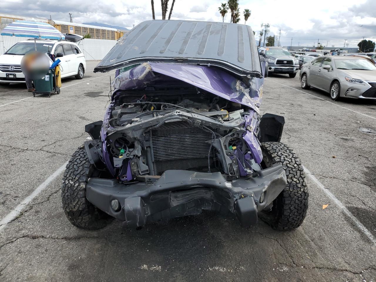 2017 JEEP WRANGLER U - Image 5