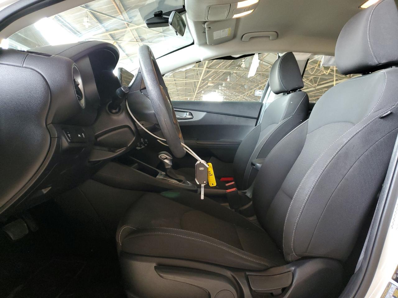 2021 KIA FORTE FE - Фото 7