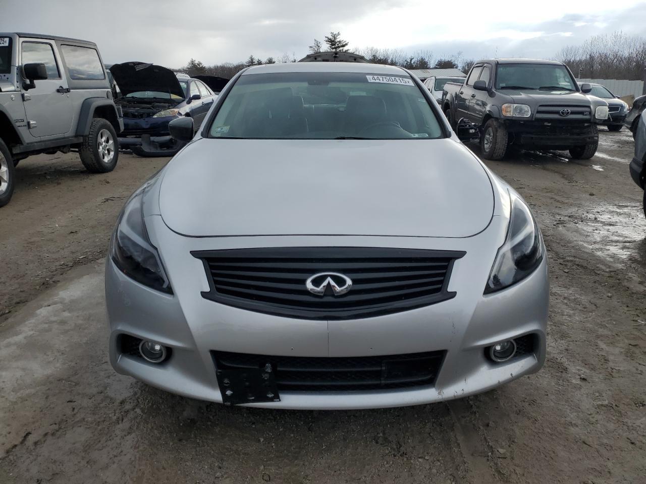 2012 INFINITI G37 - Image 5