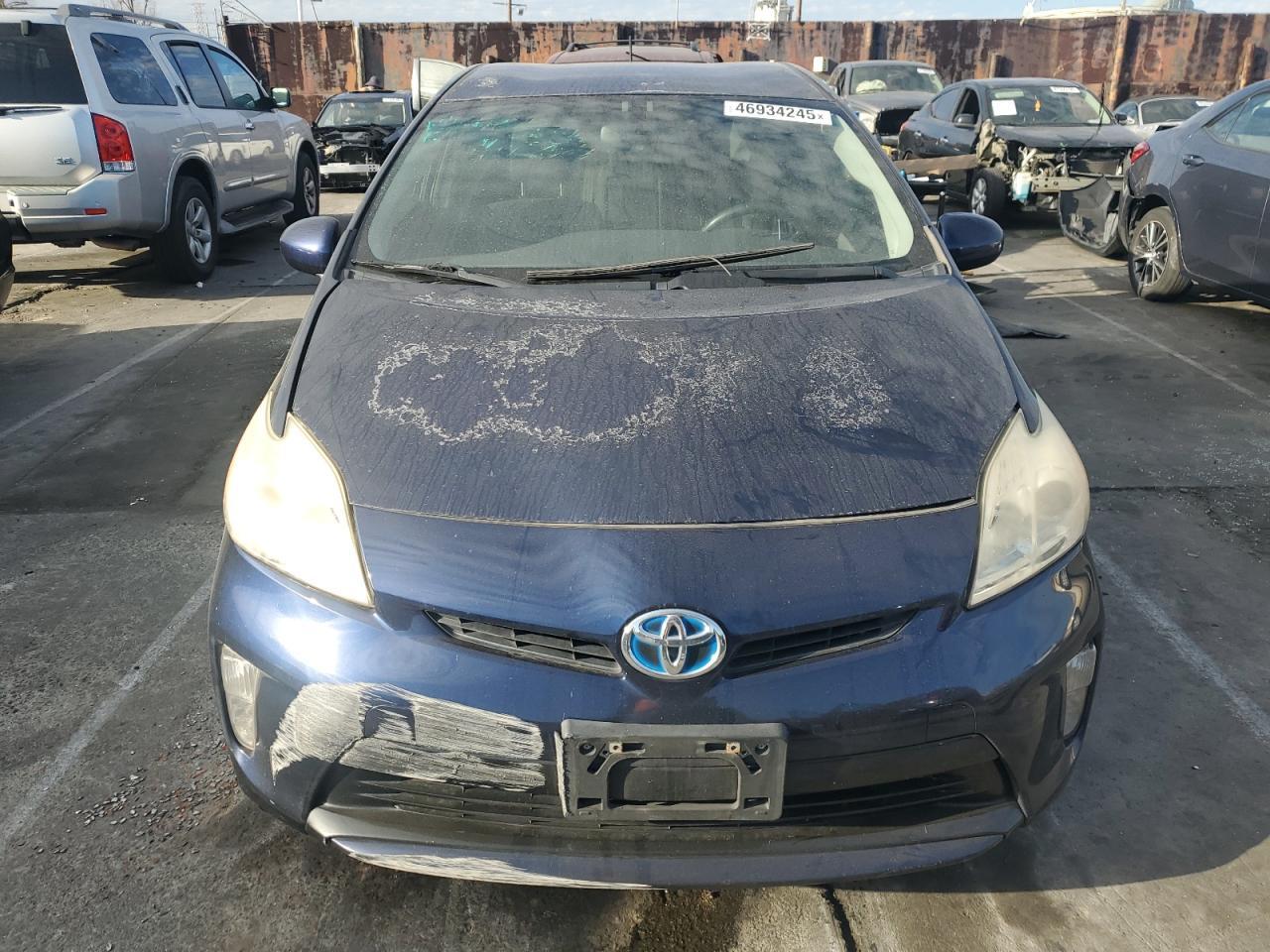 2015 TOYOTA PRIUS - Image 5