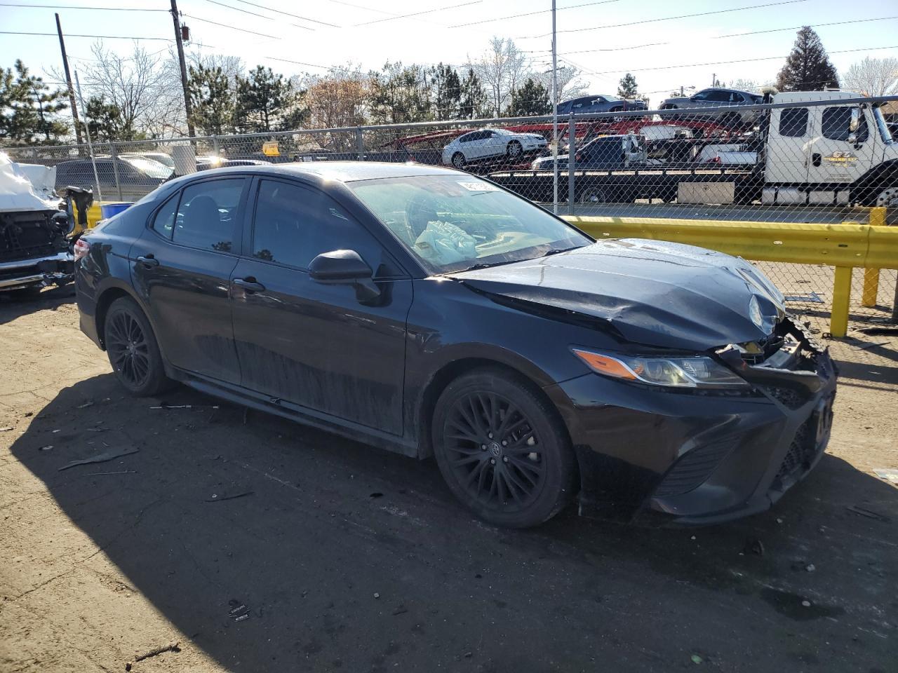2020 TOYOTA CAMRY SE - Image 4