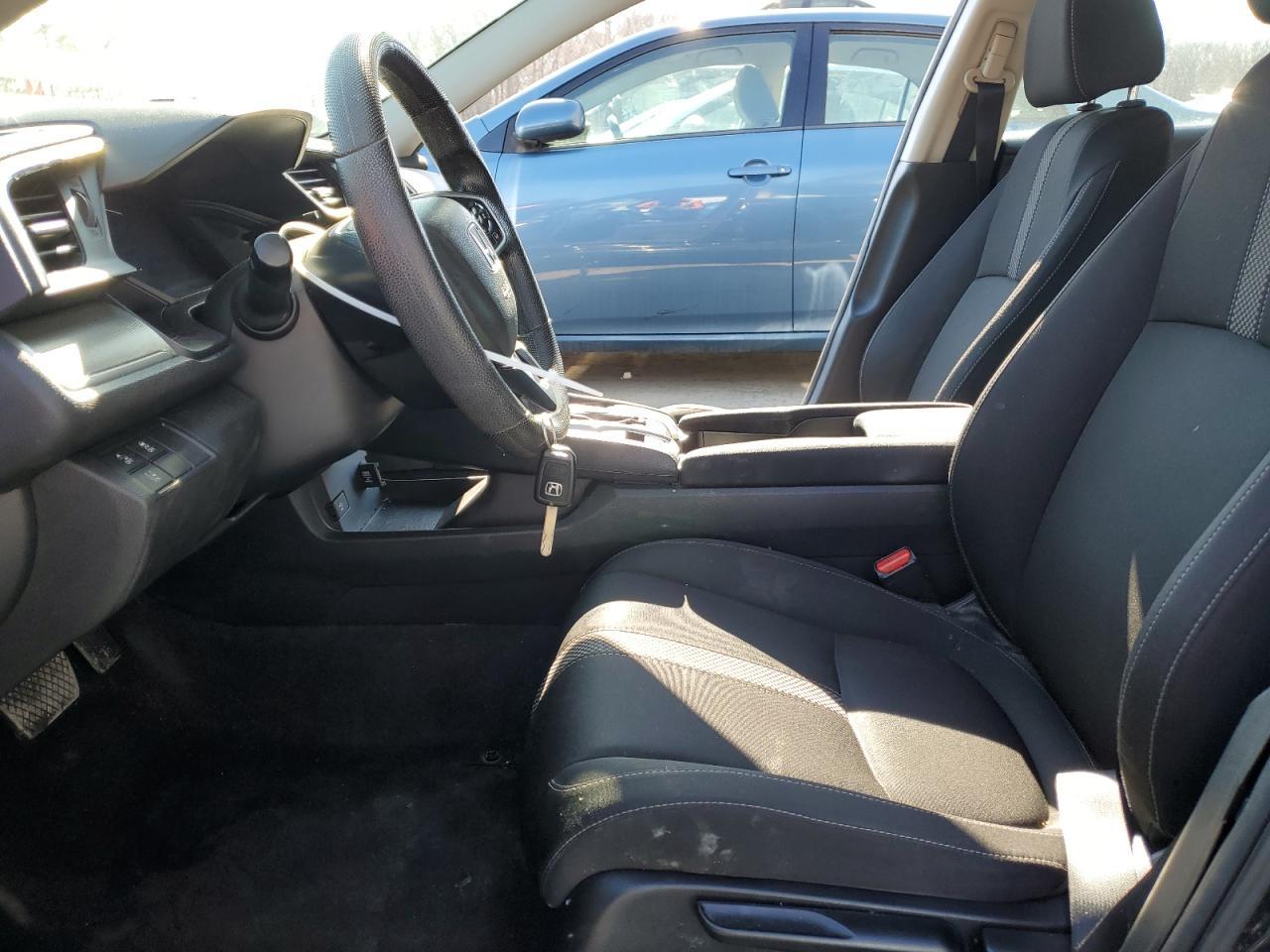 2019 HONDA CIVIC LX - Image 7