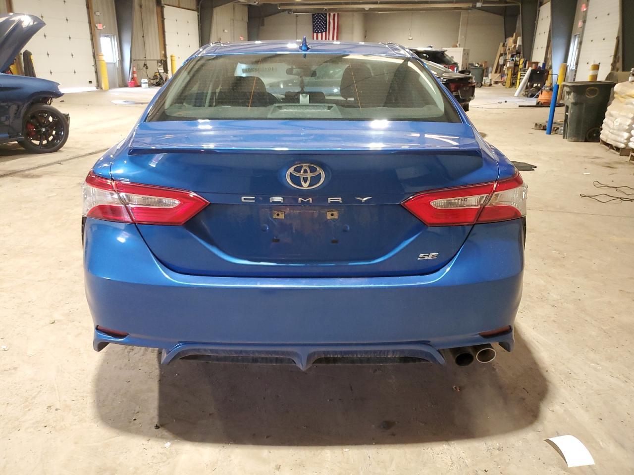 2020 TOYOTA CAMRY SE - Image 6