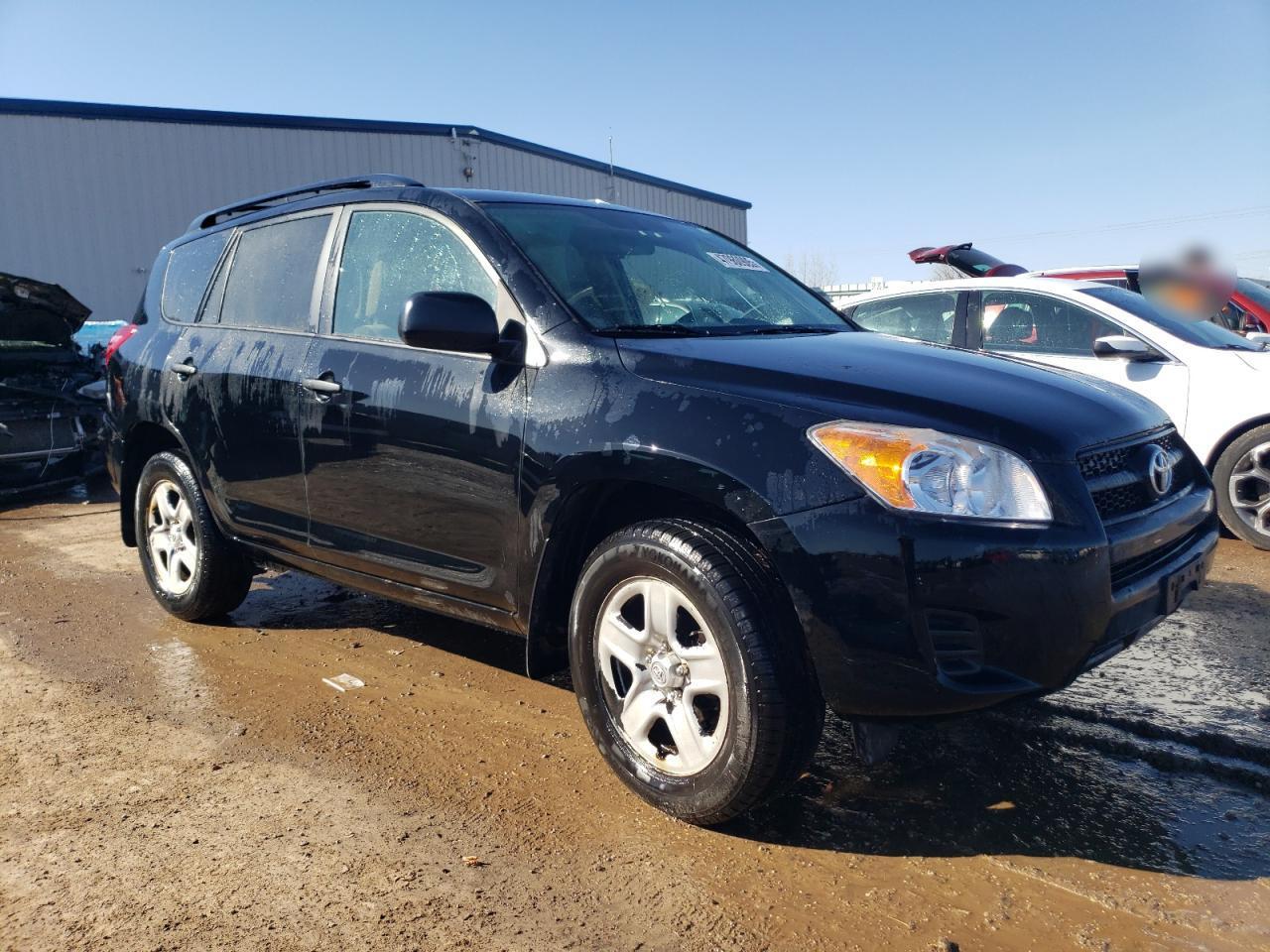2011 TOYOTA RAV4 - Фото 4