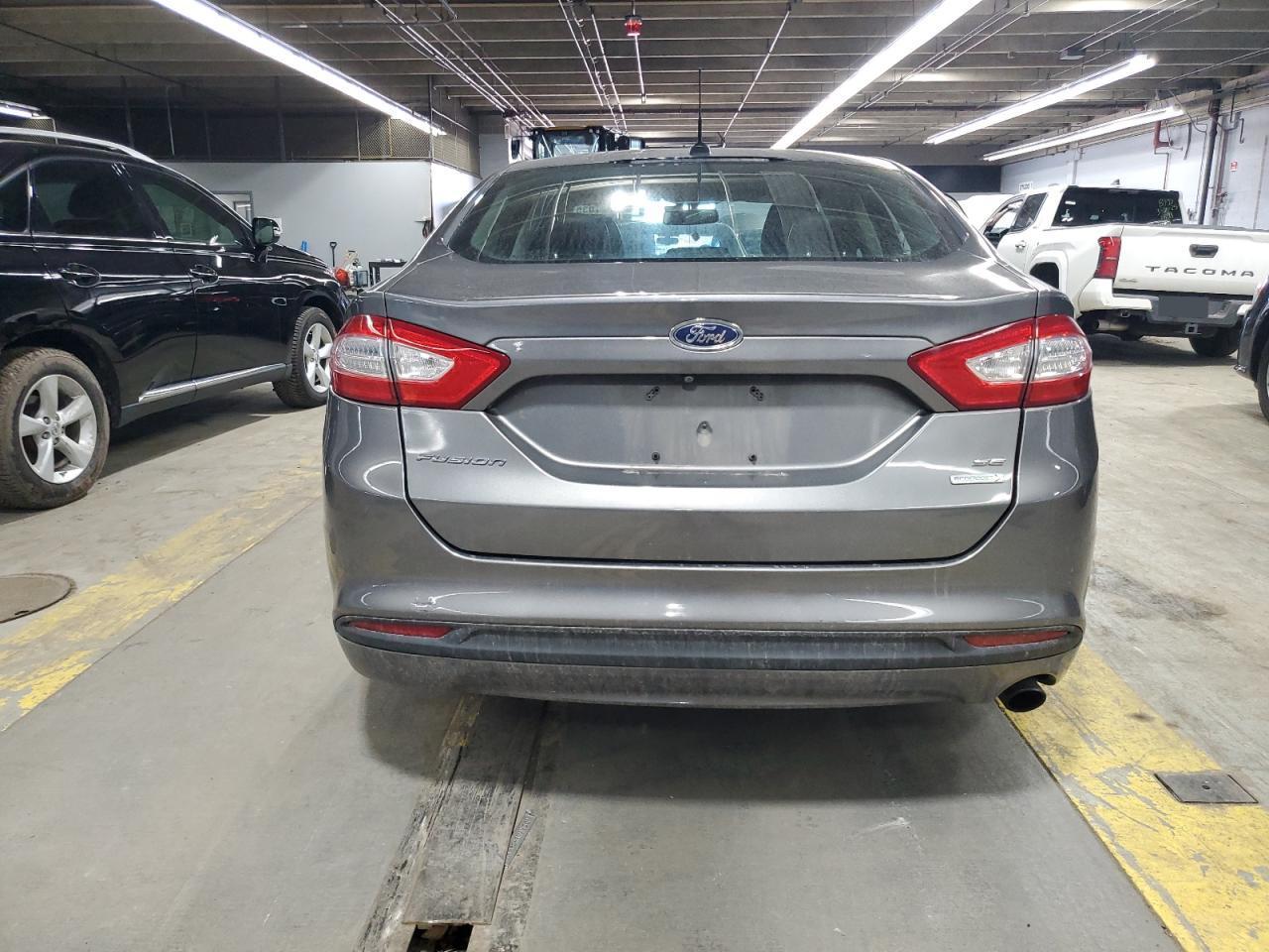 2014 FORD FUSION SE - Image 6