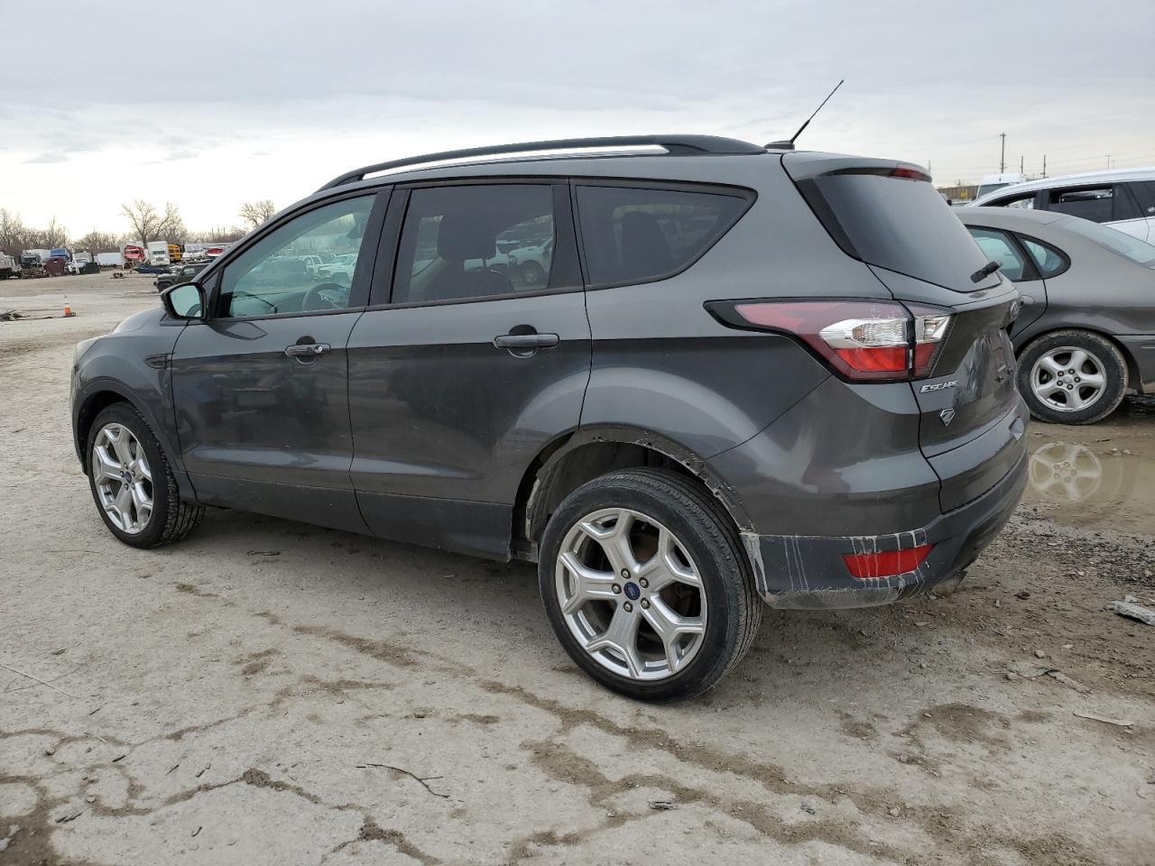 2017 FORD ESCAPE TIT - Image 2