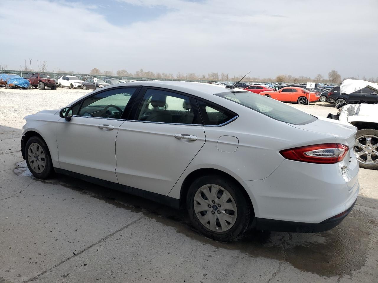 2014 FORD FUSION S - Image 2