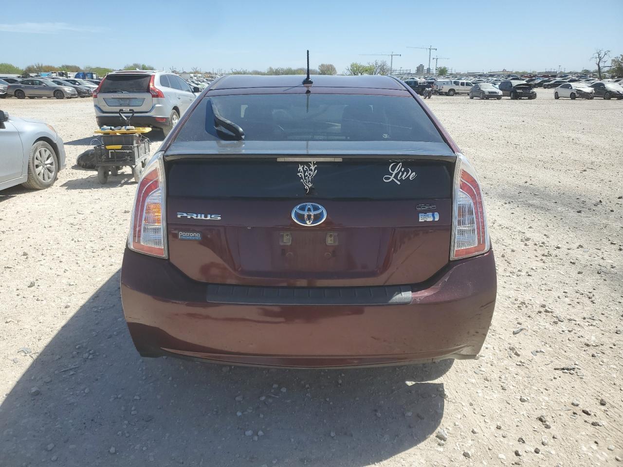 2013 TOYOTA PRIUS - Image 6