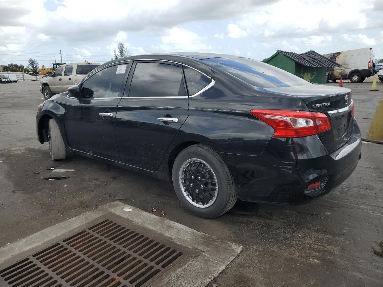 2017 NISSAN SENTRA S - Фото 2