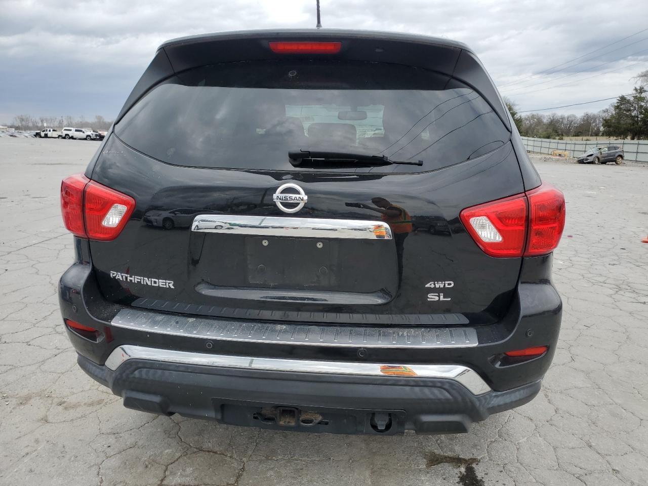 2017 NISSAN PATHFINDER - Фото 6