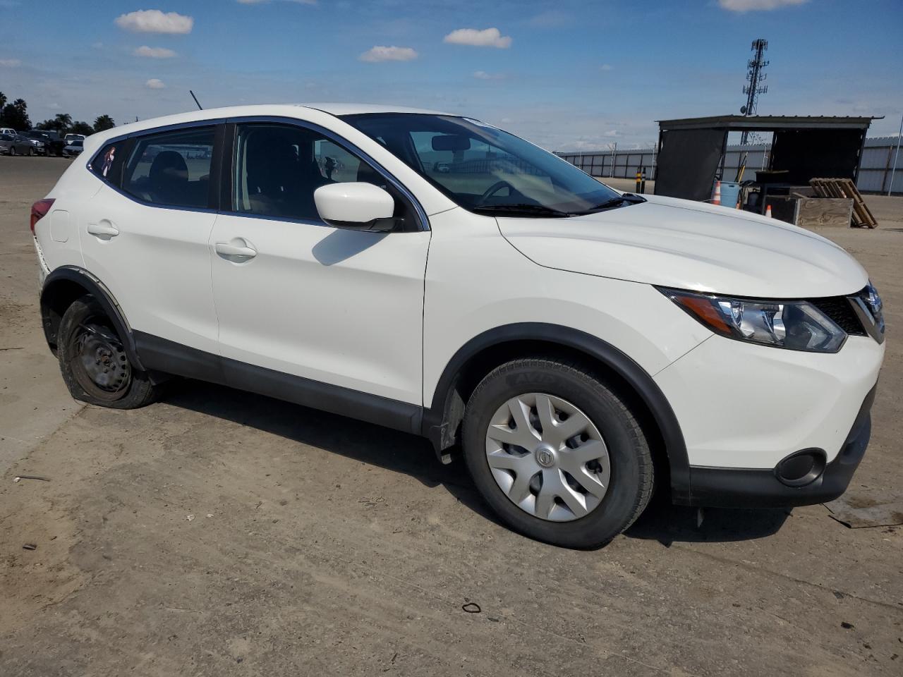 2017 NISSAN ROGUE SPOR - Фото 4