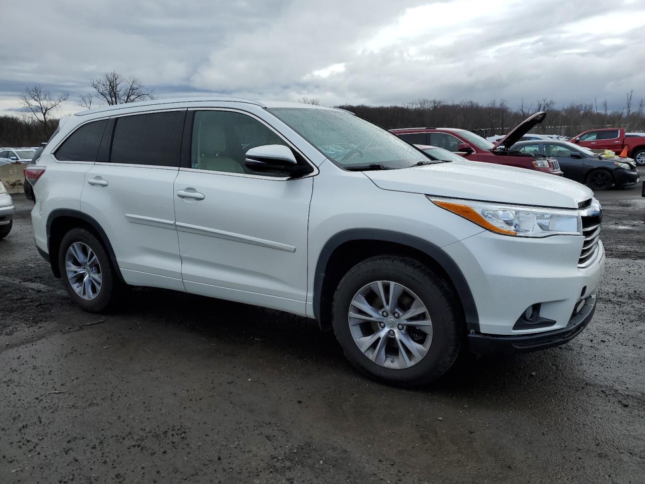 2014 TOYOTA HIGHLANDER - Фото 4