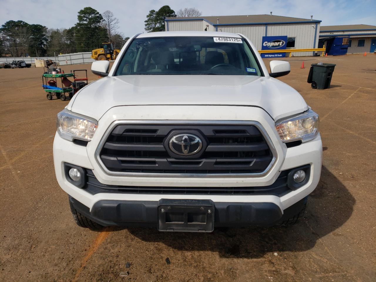2019 TOYOTA TACOMA DOU - Фото 5