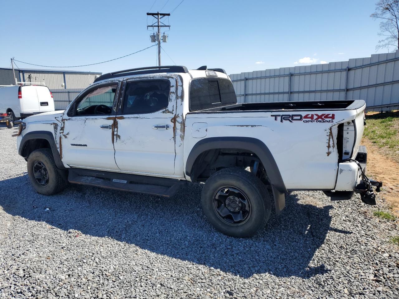 2019 TOYOTA TACOMA DOU - Image 2