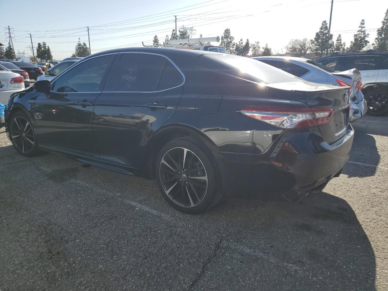 2018 TOYOTA CAMRY XSE - Image 2