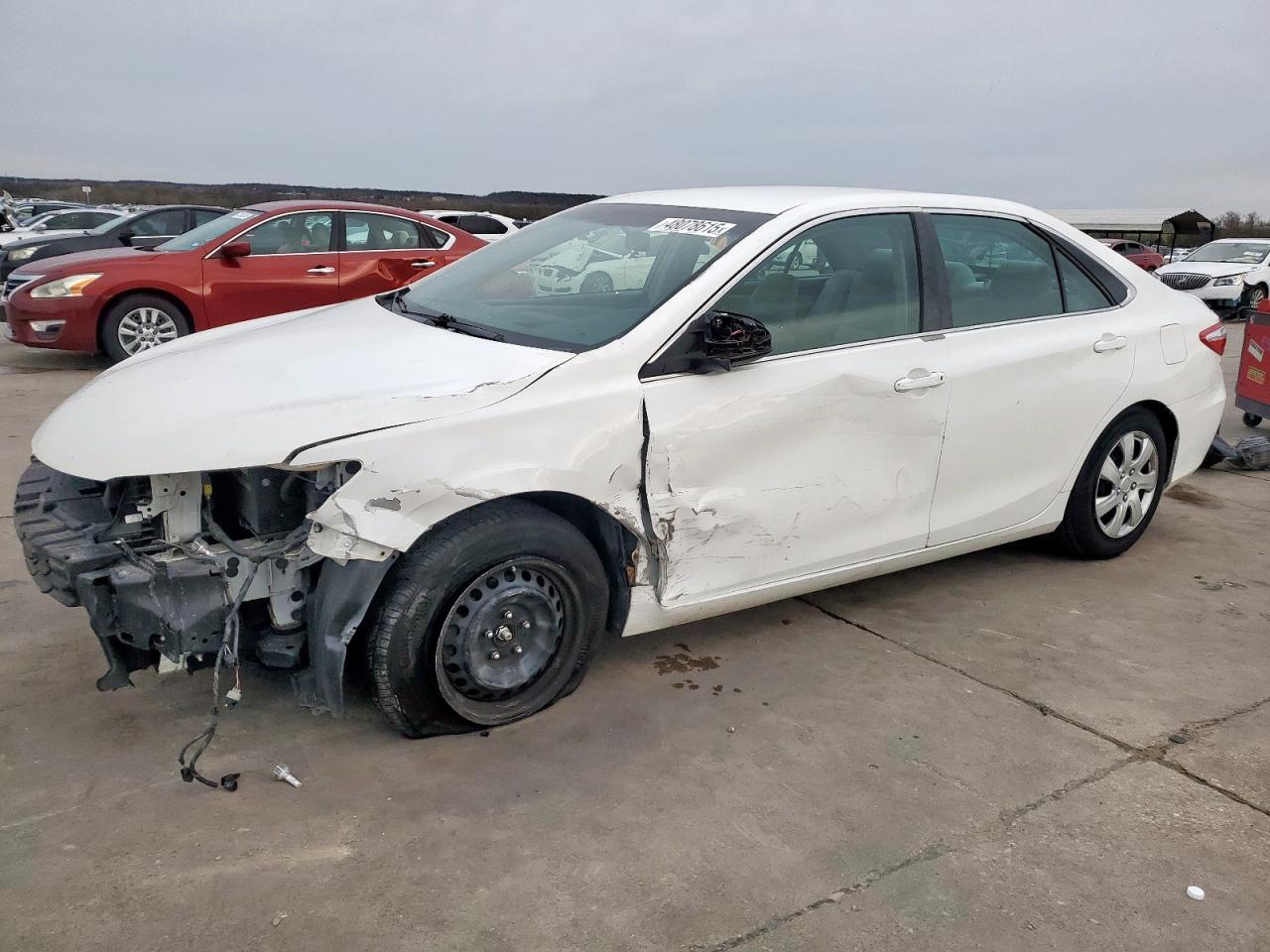 2015 TOYOTA CAMRY LE