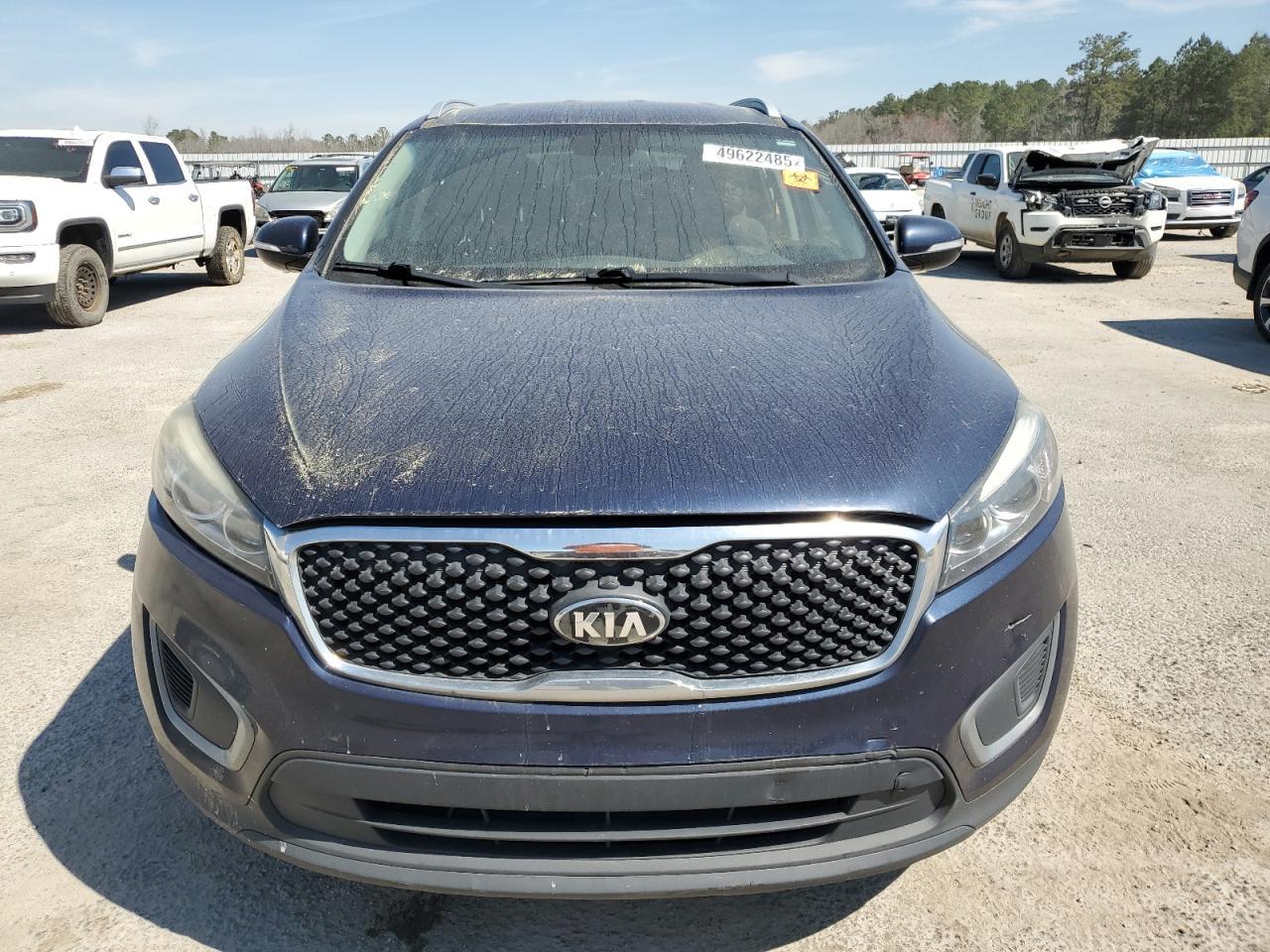 2016 KIA SORENTO LX - Image 5