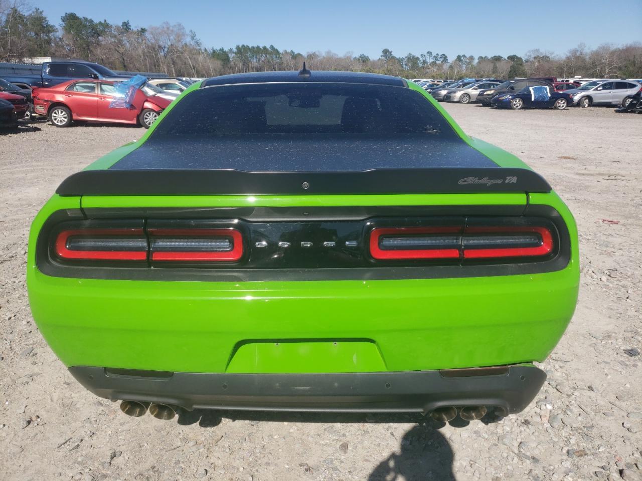 2017 DODGE CHALLENGER - Image 6