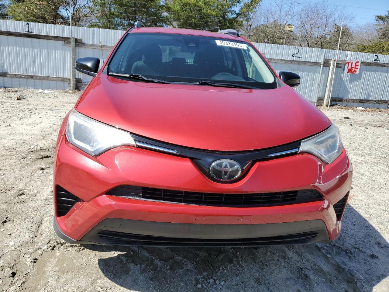 2017 TOYOTA RAV4 LE - Фото 5