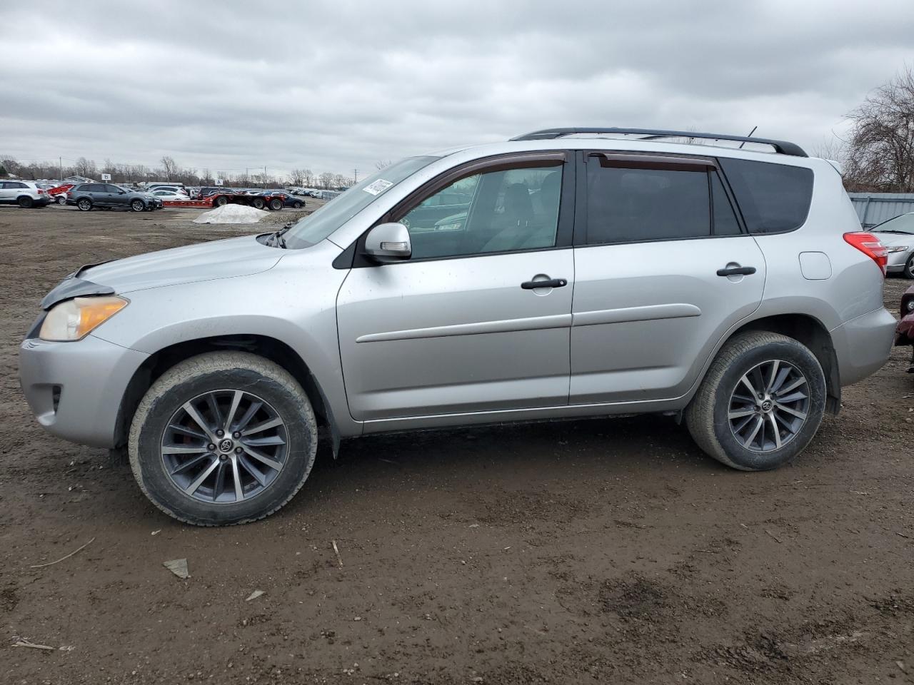 2011 TOYOTA RAV4
