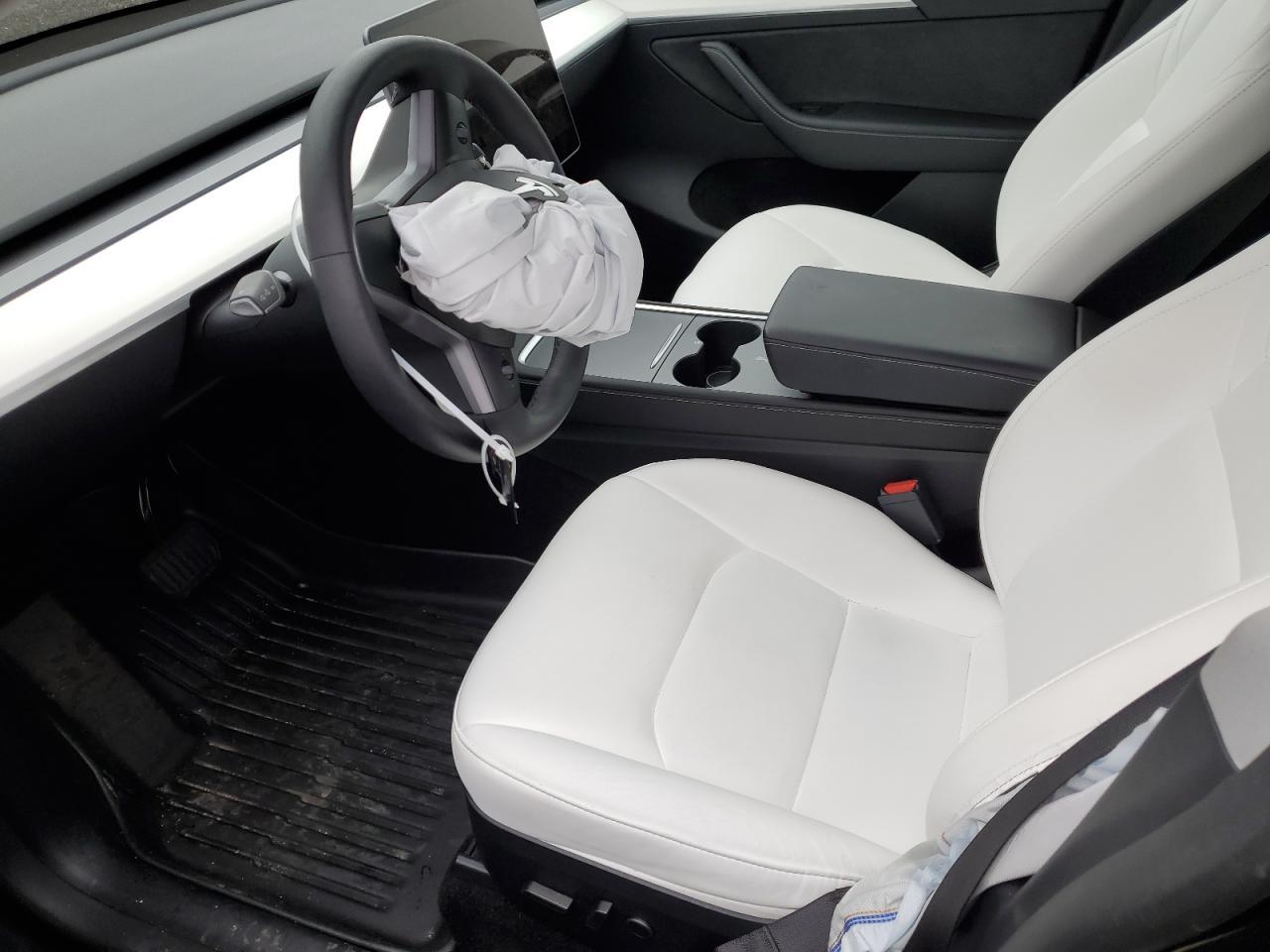 2024 TESLA MODEL Y - Image 7
