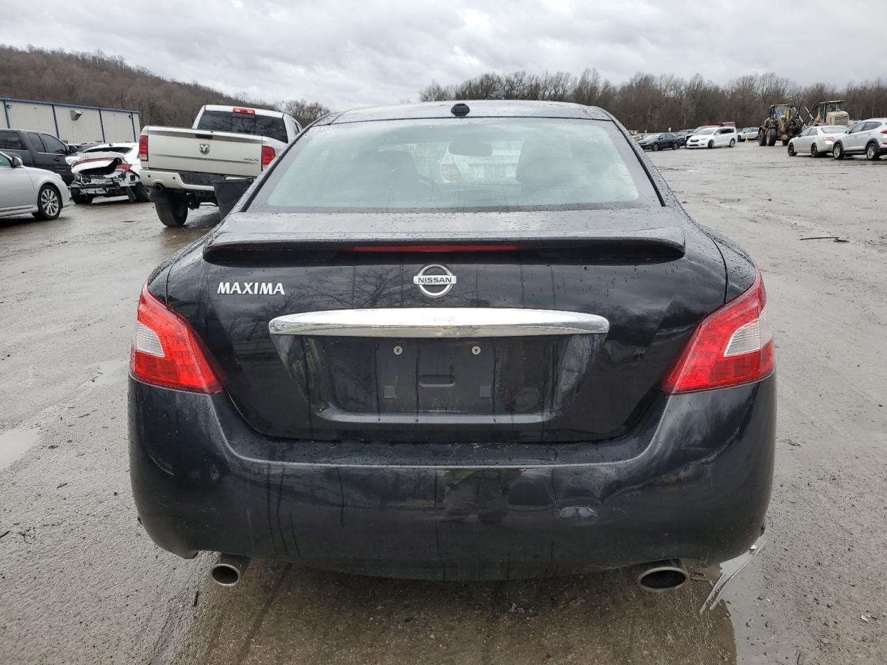 2011 NISSAN MAXIMA S - Image 6