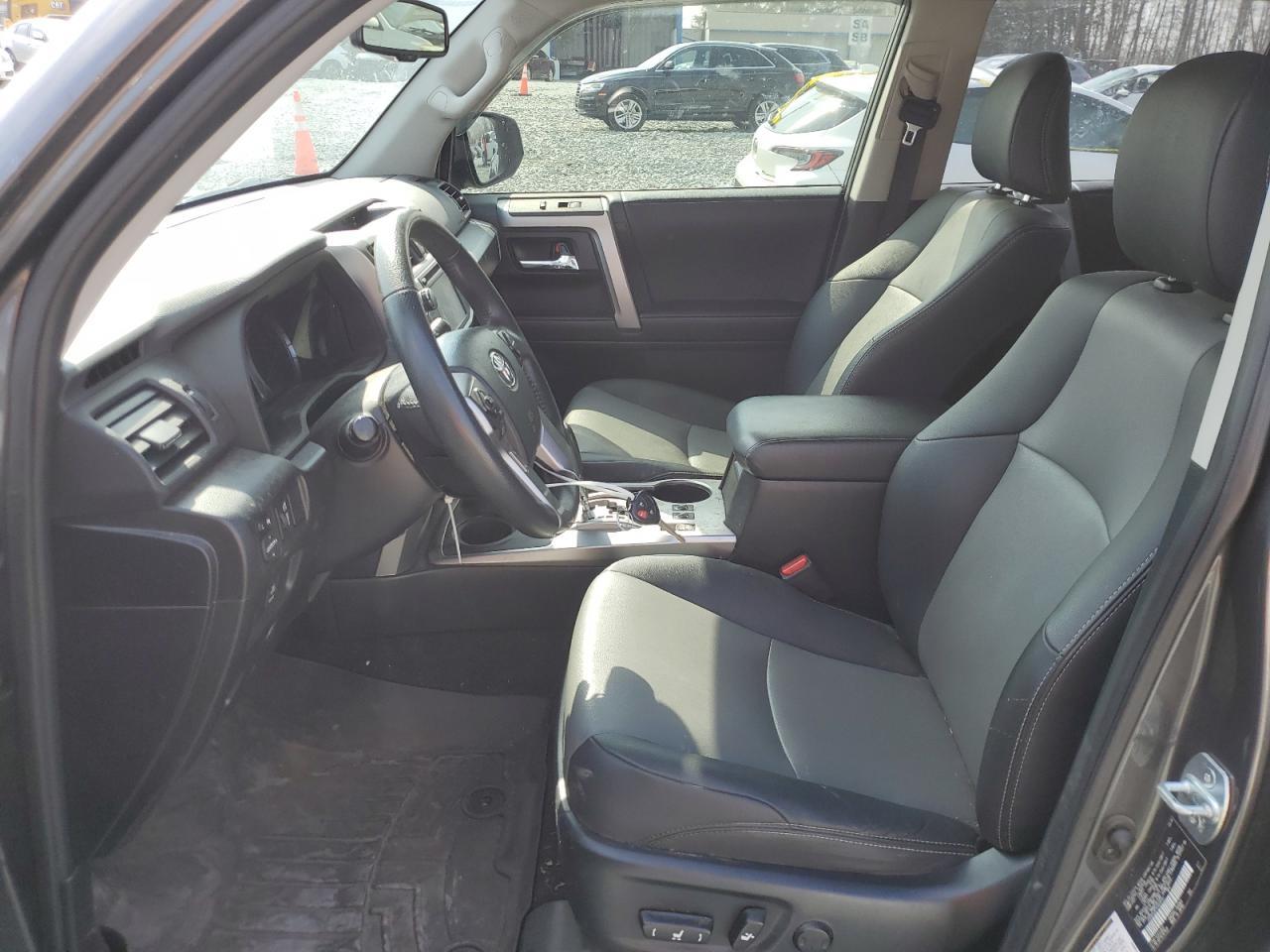 2019 TOYOTA 4RUNNER SR - Фото 7