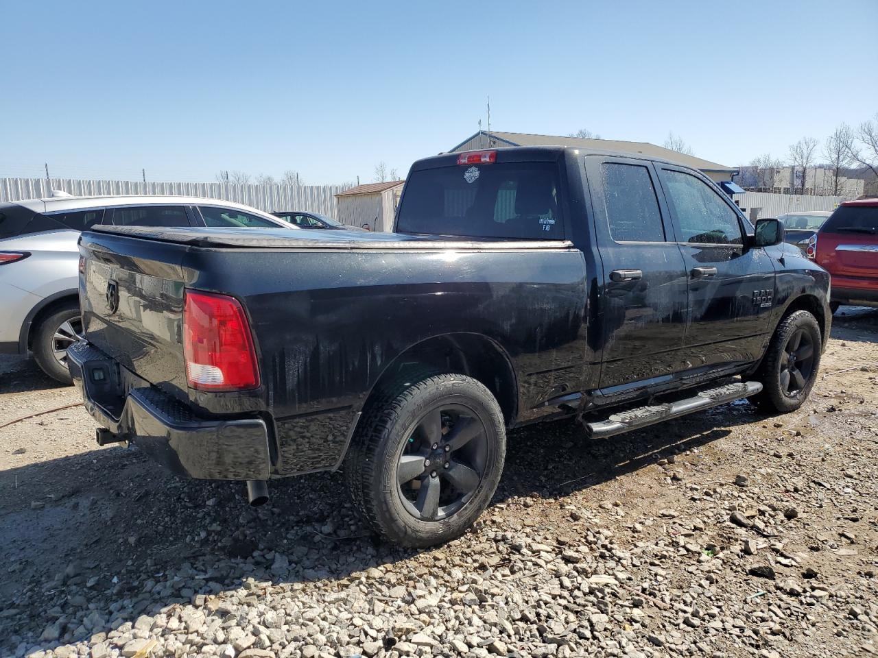2019 RAM 1500 CLASS - Фото 3