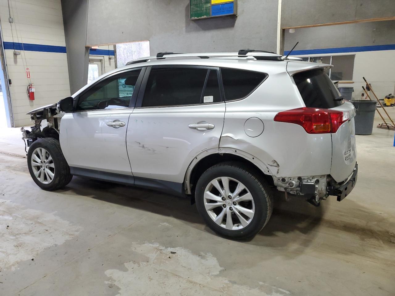 2015 TOYOTA RAV4 LIMIT - Фото 2