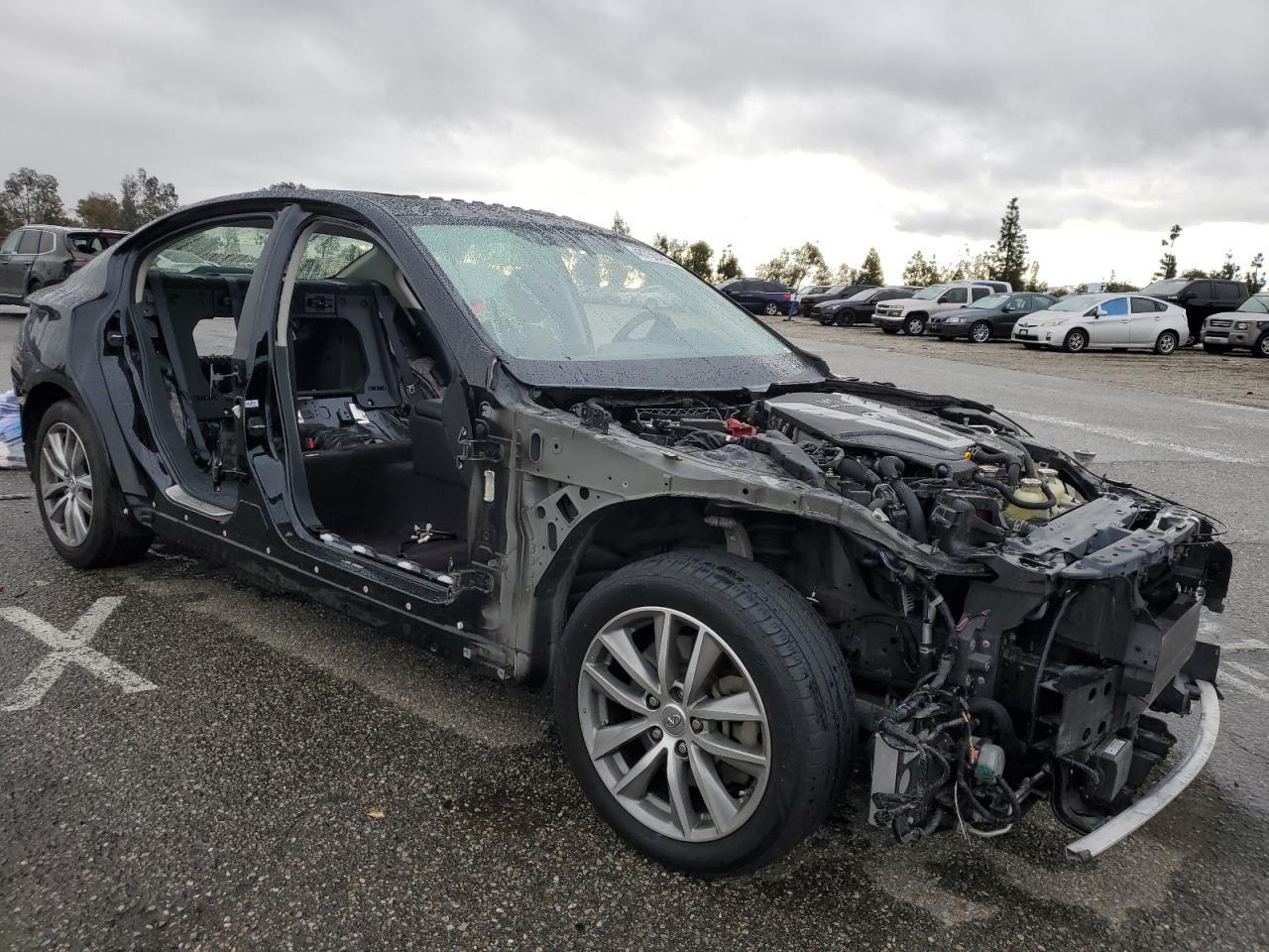 2016 INFINITI Q50 PREMIU - Фото 4