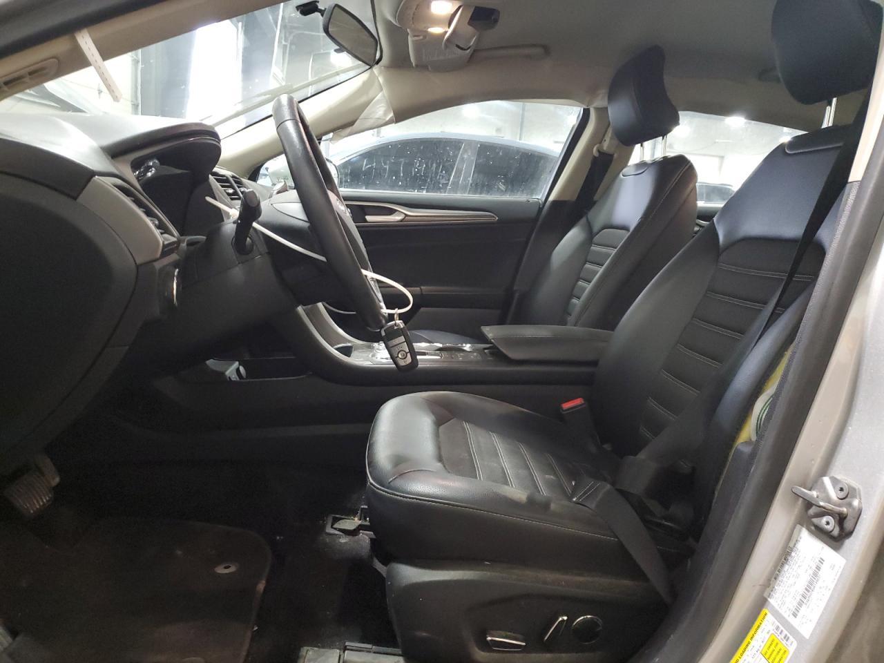 2017 FORD FUSION SE - Image 7